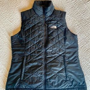 NORTH FACE women’s insulated vest